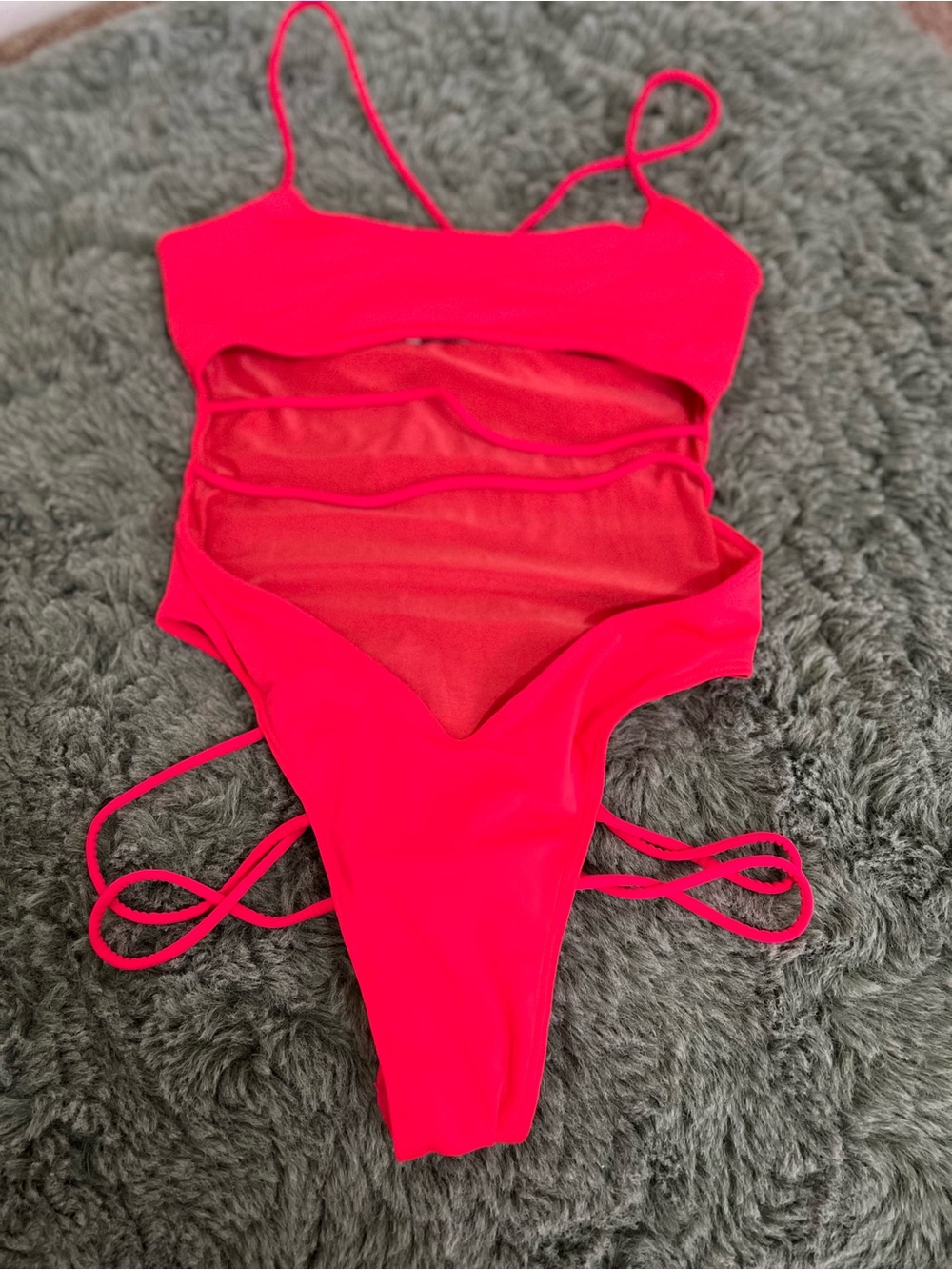 Icon Swim Strappy One Piece Hot Pink Small